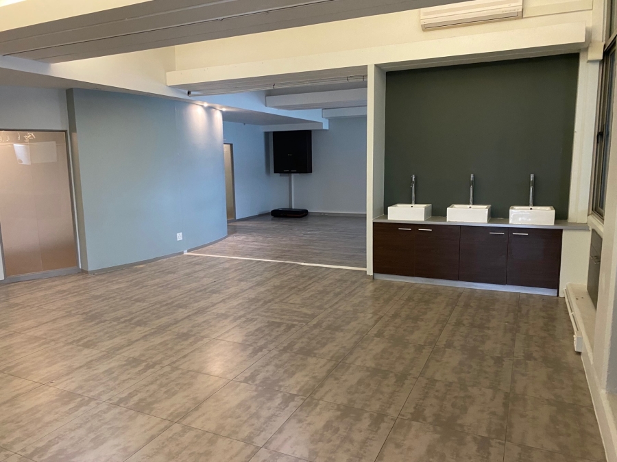 To Let Commercial Property for Rent in Salt River Western Cape